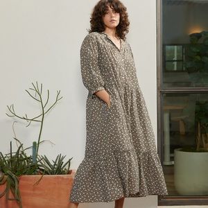 Esby Philippa Dress in Basil. XS